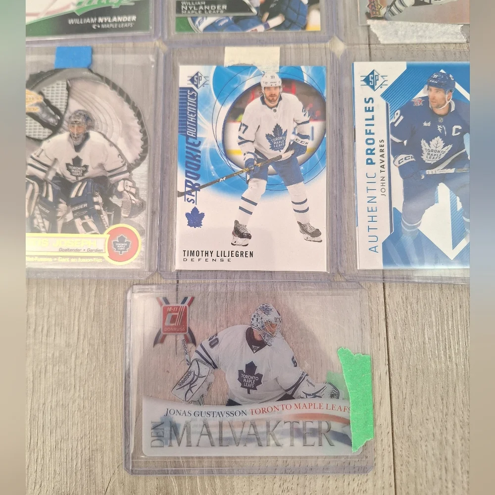 (SAVE 30% WHEN BUNDLE 2 OR MORE ITEMS) 7 Premium Maple Leaf Cards - Picture 4 of 4